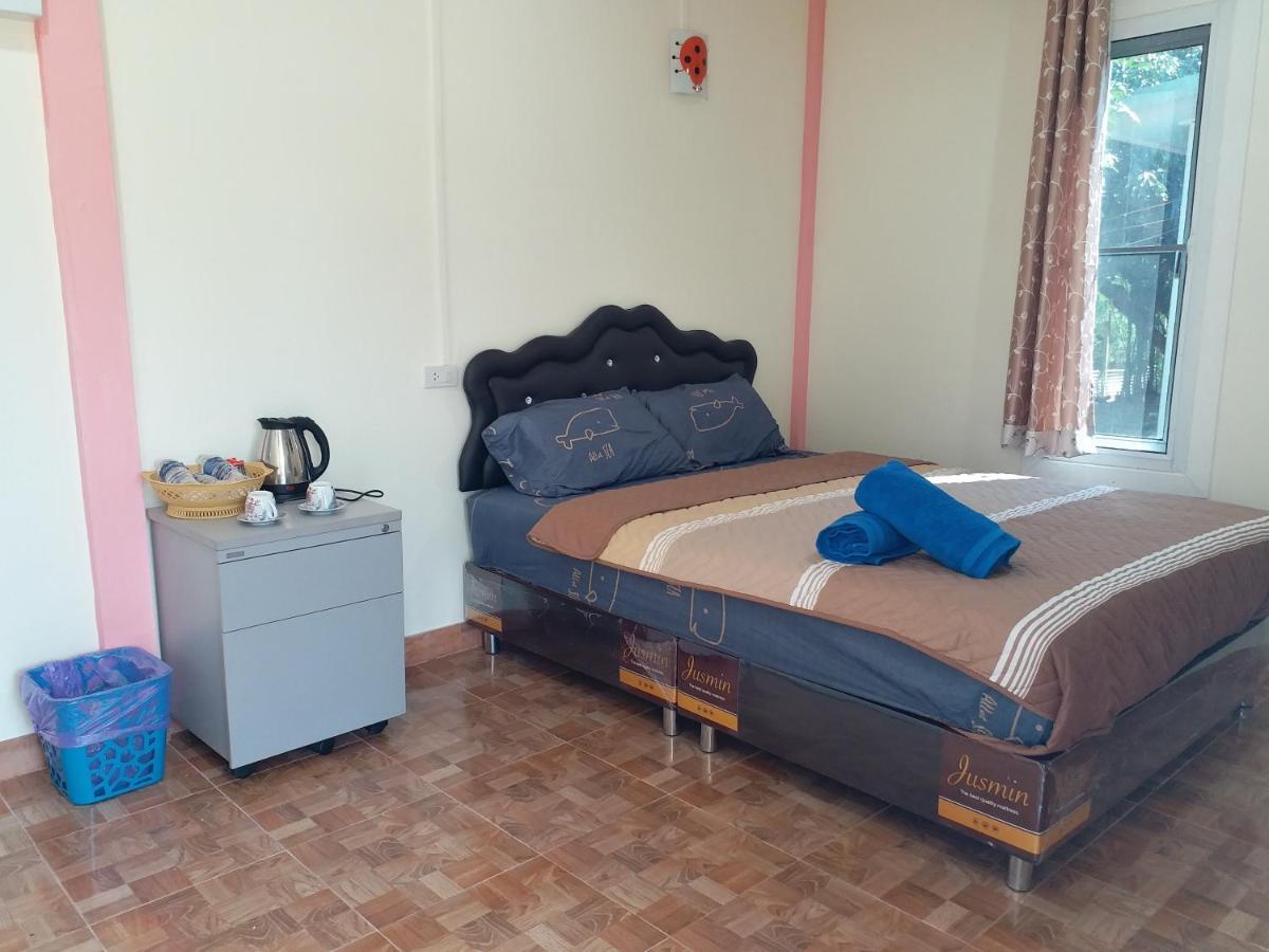 Baan Hin Sai Suay Hotel Nong Sarai Luaran gambar